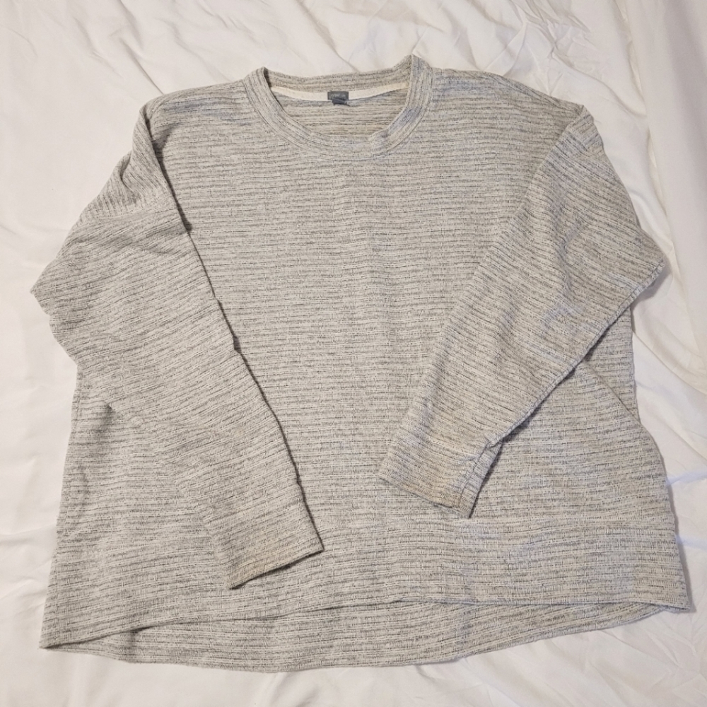 American eagle grey cream soft crewbeck sweater large